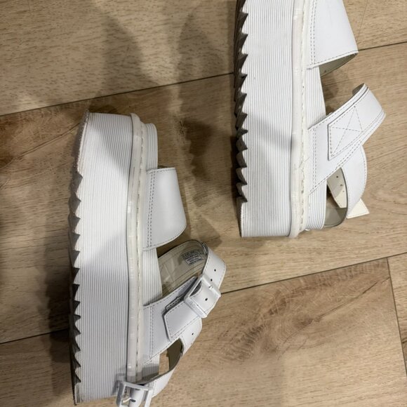Dr Martens  Voss Mono Leather Platform Strap Sandals in White Voss Mono Leather - Picture 4 of 5